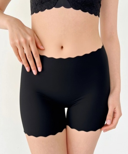 CLEA（クレア）の「シームレスペチコート（インナーウェア/肌着・レディース・ブラック/ホワイト/ベージュ/グレー・FREE）」の3枚目の写真