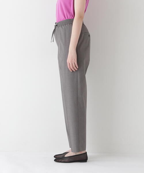 human woman(ヒューマンウーマン)の「◆ポプリンストレッチドローストリングテーパードパンツ(その他パンツ・レディース・グレー/ブルー・SMALL/MEDIUM)」の14枚目の写真