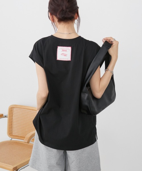 Auntie Rosa Holiday（アンティローザホリデー）の「オーバーサイズノースリ（Tシャツ/カットソー・レディース・ブラック/ピンク/ブルー/ナチュラル/オフホワイト・FREE）」の6枚目の写真