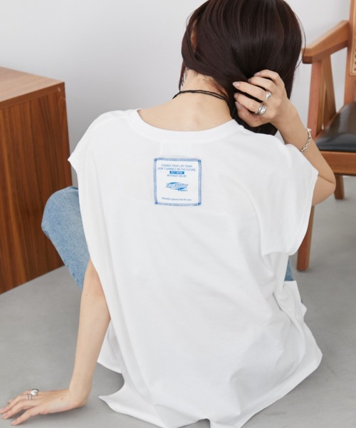 Auntie Rosa Holiday（アンティローザホリデー）の「オーバーサイズノースリ（Tシャツ/カットソー・レディース・ブラック/ピンク/ブルー/ナチュラル/オフホワイト・FREE）」の7枚目の写真