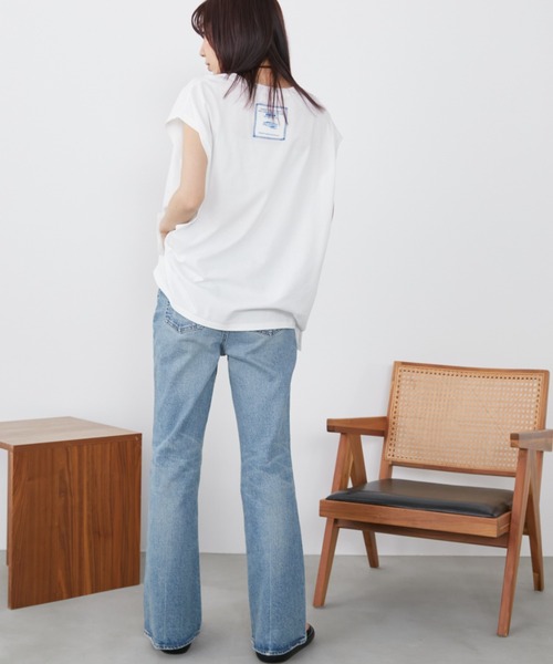 Auntie Rosa Holiday（アンティローザホリデー）の「オーバーサイズノースリ（Tシャツ/カットソー・レディース・ブラック/ピンク/ブルー/ナチュラル/オフホワイト・FREE）」の8枚目の写真
