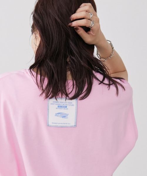 Auntie Rosa Holiday（アンティローザホリデー）の「オーバーサイズノースリ（Tシャツ/カットソー・レディース・ブラック/ピンク/ブルー/ナチュラル/オフホワイト・FREE）」の12枚目の写真