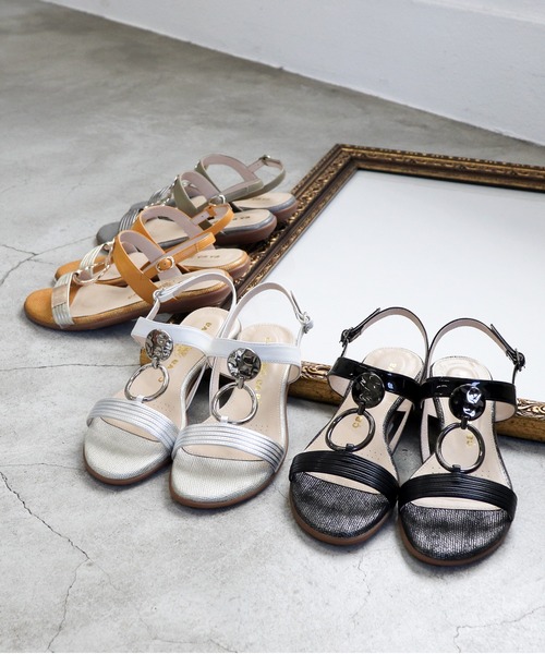 cava cava（サヴァサヴァ）の「メタルリングサンダル　7420197（サンダル・レディース・オフホワイト/ブラック/オレンジ/ライトグリーン・S/M/L/LL）」の10枚目の写真