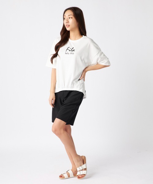 FILA(フィラ)の「【FILA/フィラ】Tシャツ付き水着4点セット/水陸両用オーバーサイズラッシュガードTシャツ・ミッドレングスパンツ付きタンキニ(水着)(水着・レディース・ホワイト/ブラック/ネイビー・SMALL/MEDIUM/LARGE/X-LARGE)」の21枚目の写真