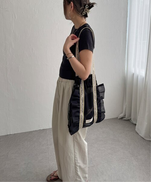 LBC（エルビーシー）の「メッシュフリルトートバッグ（ショルダーバッグ・レディース・グレー/ブラック・FREE）」の3枚目の写真