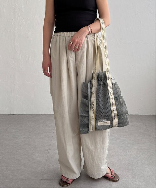 LBC（エルビーシー）の「メッシュフリルトートバッグ（ショルダーバッグ・レディース・グレー/ブラック・FREE）」の11枚目の写真