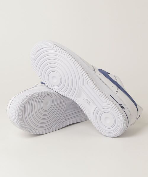 NIKE(ナイキ)の「AIR FORCE 1 07 LV8(スニーカー・メンズ・ホワイト・28.0cm/27.0cm/26.0cm/27.5cm/26.5cm/25.5cm/29.0cm/28.5cm)」の10枚目の写真