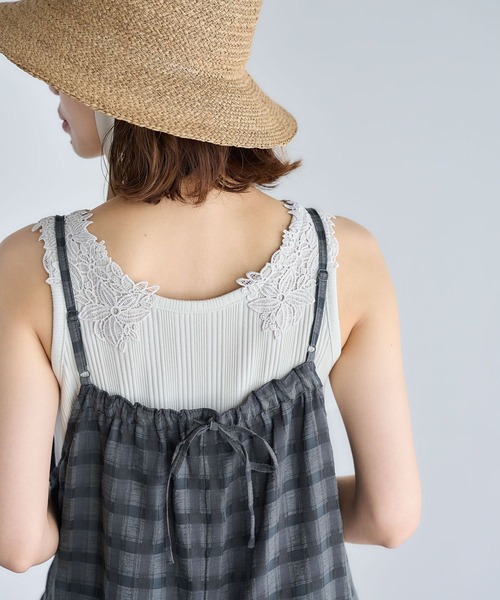 studio CLIP（スタディオクリップ）の「ランダムテレコレースタンク[プラスサイズあり]（タンクトップ・レディース・ブラック/ライトグレー/グリーン/オフホワイト・MEDIUM/LARGE/X-LARGE/XX-LARGE/XXX-LARGE）」の3枚目の写真