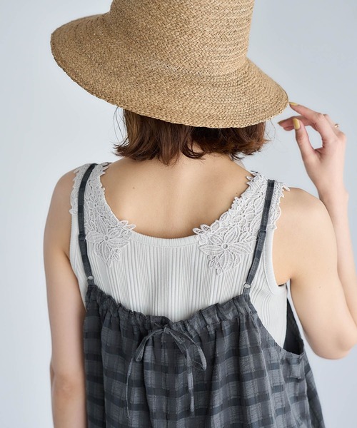 studio CLIP（スタディオクリップ）の「ランダムテレコレースタンク[プラスサイズあり]（タンクトップ・レディース・ブラック/ライトグレー/グリーン/オフホワイト・MEDIUM/LARGE/X-LARGE/XX-LARGE/XXX-LARGE）」の8枚目の写真