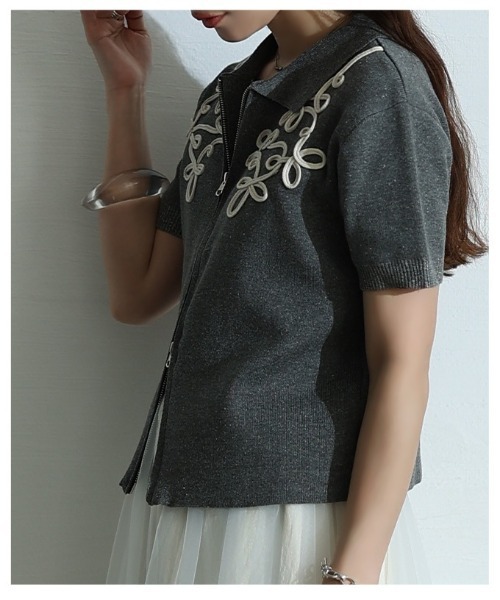 Sawa a la mode（サワアラモード）の「コード刺繍Wジップニットブルゾン（ニット/セーター・レディース・チャコールグレー・FREE）」の15枚目の写真