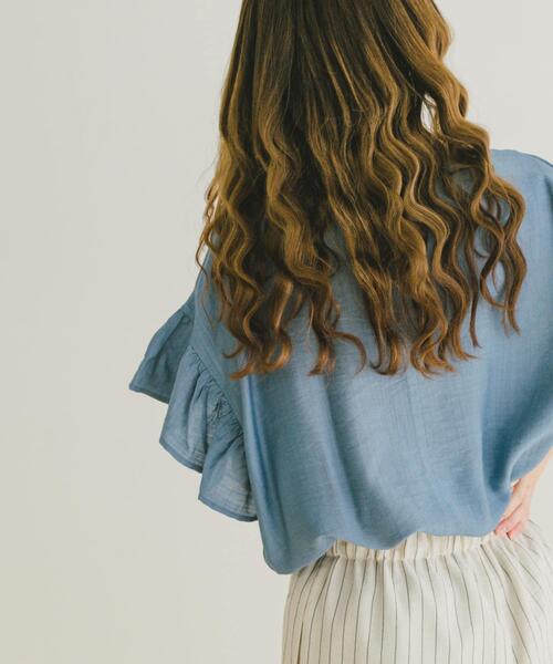 ITEMS URBANRESEARCH(アイテムズ アーバンリサーチ)の「袖フリルブラウス(シャツ/ブラウス・レディース・オフホワイト/ブラック/ブルー・FREE)」の8枚目の写真