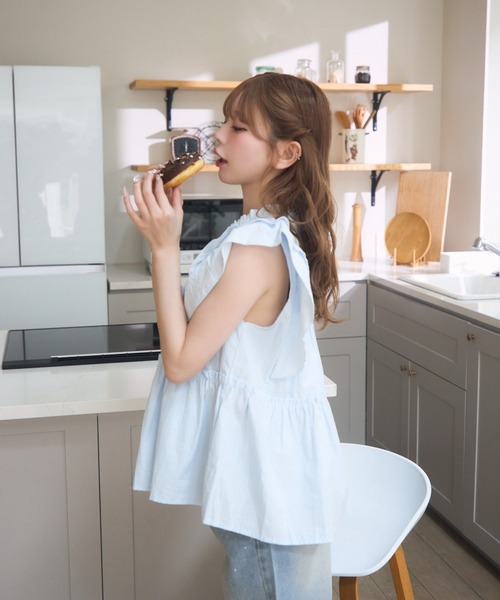 TITTY&CO.（ティティーアンドコー）の「ノースリーブフリルブラウス（シャツ/ブラウス・レディース・その他/ブルー/ホワイト・FREE）」の18枚目の写真