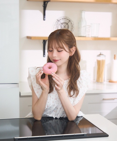 TITTY&CO.（ティティーアンドコー）の「ノースリーブフリルブラウス（シャツ/ブラウス・レディース・その他/ブルー/ホワイト・FREE）」の14枚目の写真