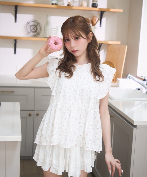 TITTY&CO.（ティティーアンドコー）の「ノースリーブフリルブラウス（シャツ/ブラウス・レディース・その他/ブルー/ホワイト・FREE）」の15枚目の写真