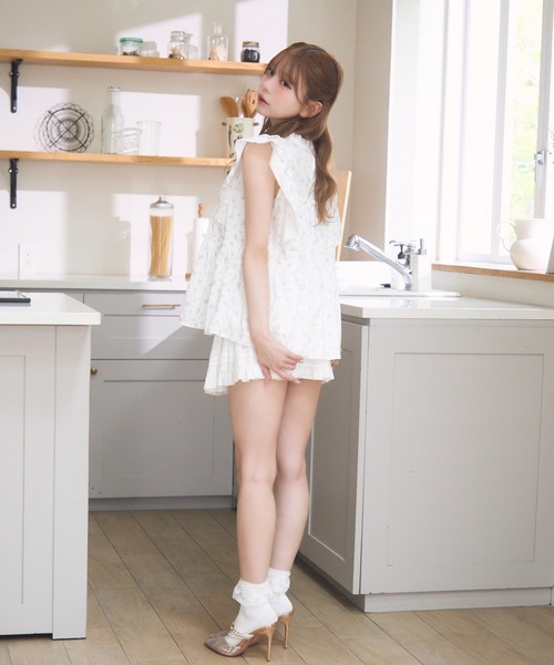 TITTY&CO.（ティティーアンドコー）の「ノースリーブフリルブラウス（シャツ/ブラウス・レディース・その他/ブルー/ホワイト・FREE）」の8枚目の写真