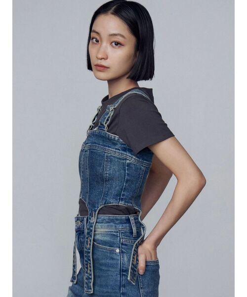 EMODA（エモダ）の「コルセットハングデニムサロペット（サロペット/オーバーオール・レディース・ブルー/ブラック/インディゴブルー・SMALL/MEDIUM）」の8枚目の写真
