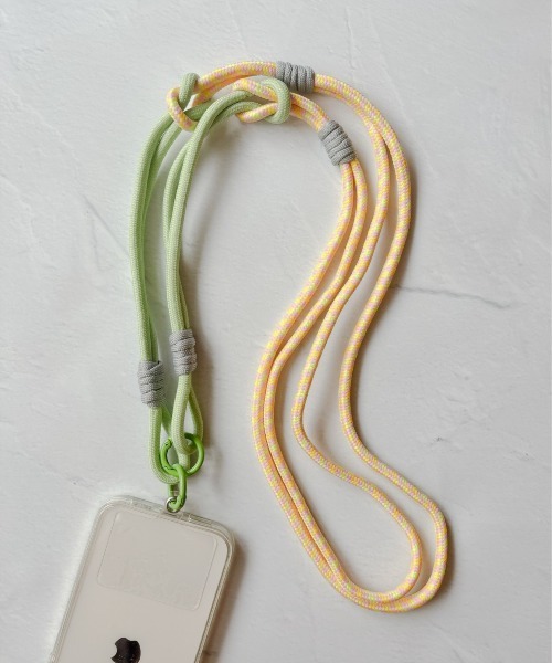 lit.Cy（リットシー）の「カラフルロープ コンビ スマホショルダー ストラップ（スマホグッズ・レディース・ブラック/イエロー系その他/ライトブルー/パープル/ネイビー・FREE）」の5枚目の写真