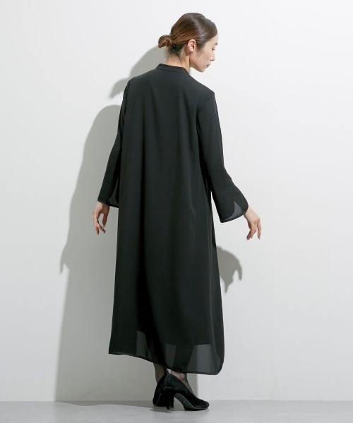 Callarus Black Formal(カラルスブラックフォーマル)の「|日本製生地|喪服・礼服|洗える|防しわ(イージーケア)|レディース| フロントファスナー|袖スリット|デザインワンピース|おしゃれ きれいめ |(スーツセット・レディース・ブラック・M/L/LL/3L)」の8枚目の写真