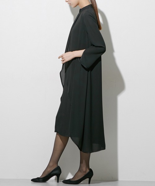 Callarus Black Formal(カラルスブラックフォーマル)の「|日本製生地|喪服・礼服|洗える|防しわ(イージーケア)|レディース| フロントファスナー|袖スリット|デザインワンピース|おしゃれ きれいめ |(スーツセット・レディース・ブラック・M/L/LL/3L)」の22枚目の写真