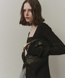 ≪YUKIKO KOJIMAさん　リールご紹介アイテム≫LE VERNIS(ル・ベルニ)Sculpture triangle bag S