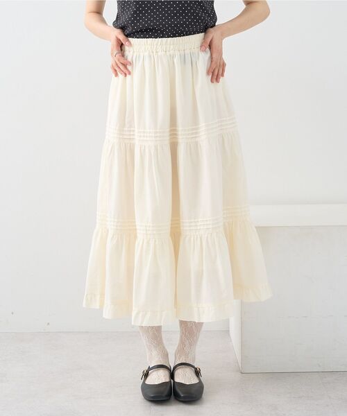 earth music&ecology(アースミュージックアンドエコロジー)の「ピンタックティアードミディスカート(スカート・レディース・アイボリー/ブラック・FREE)」の14枚目の写真