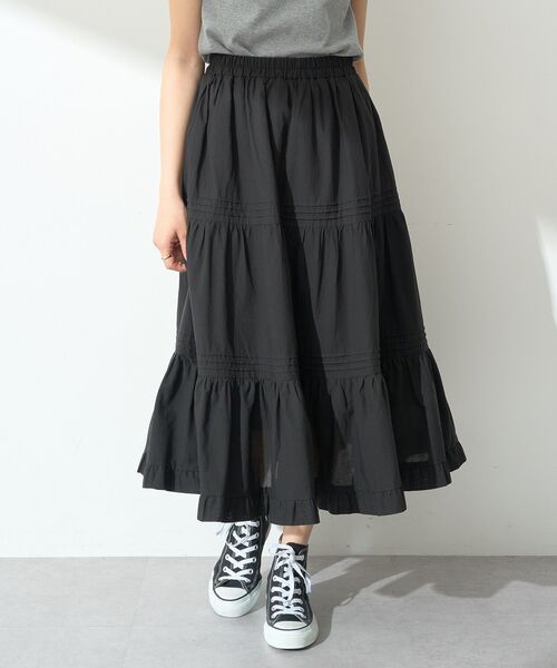 earth music&ecology(アースミュージックアンドエコロジー)の「ピンタックティアードミディスカート(スカート・レディース・アイボリー/ブラック・FREE)」の21枚目の写真