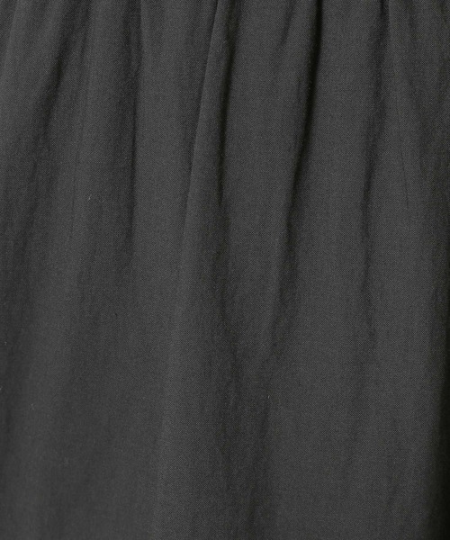 earth music&ecology(アースミュージックアンドエコロジー)の「ピンタックティアードミディスカート(スカート・レディース・アイボリー/ブラック・FREE)」の8枚目の写真