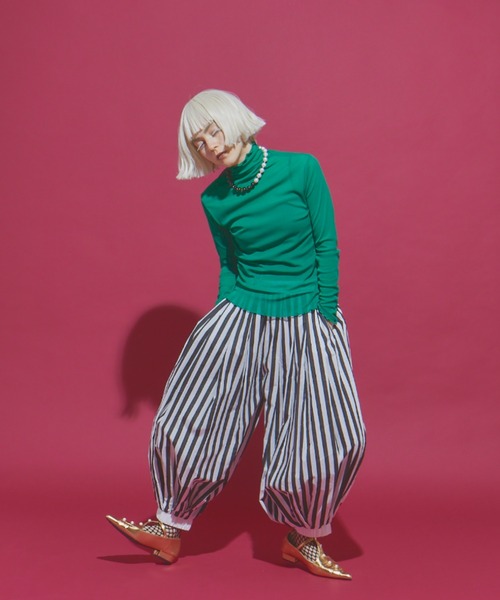 manana suerte(マニャーナスエルテ)の「ボリュームストライプサーカスパンツ(その他パンツ・レディース・ホワイト/ベージュ・FREE)」の13枚目の写真