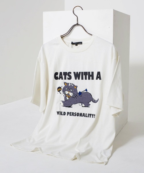 Revo.（レボ）の「アニマル 手書きイラスト サガラ刺繍 オーバーサイズTシャツ ヘビ 猫 虎 ロゴ プリント（Tシャツ/カットソー・メンズ・ホワイト系その他2/ブラック系その他/ブラック/ブラック系その他2/ホワイト/ホワイト系その他・M/L）」の3枚目の写真