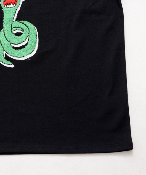 Revo.（レボ）の「アニマル 手書きイラスト サガラ刺繍 オーバーサイズTシャツ ヘビ 猫 虎 ロゴ プリント（Tシャツ/カットソー・メンズ・ホワイト系その他2/ブラック系その他/ブラック/ブラック系その他2/ホワイト/ホワイト系その他・M/L）」の12枚目の写真