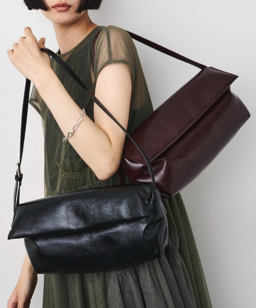 LE VERNIS(ル・ベルニ)の「LE VERNIS(ル・ベルニ) Soft wide bag(ハンドバッグ・レディース・ボルドー/ブラック・FREE)」の20枚目の写真
