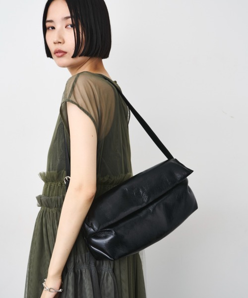 LE VERNIS(ル・ベルニ)の「LE VERNIS(ル・ベルニ) Soft wide bag(ハンドバッグ・レディース・ボルドー/ブラック・FREE)」の15枚目の写真