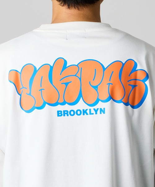 YAKPAK(ヤックパック)の「【 YAKPAK / ヤックパック 】BUBBLE LOGO Tシャツ(Tシャツ/カットソー・メンズ・ホワイト/ブラック・MEDIUM/X-LARGE/LARGE)」の5枚目の写真