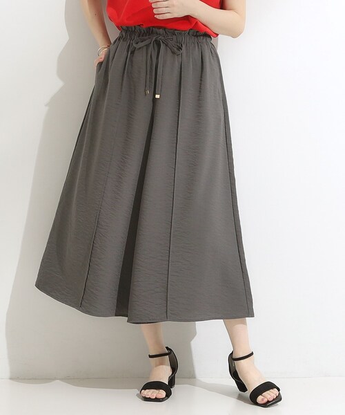 DRESKIP（ドレスキップ）の「◆【S-LL/ひんやり】さらっとタッチできれい見え ピンタックスカーチョ（その他パンツ・レディース・チャコールグレー/ブルー/ブラック/ベージュ・01/02/03/04）」の5枚目の写真