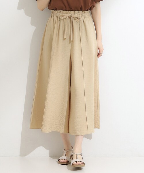 DRESKIP（ドレスキップ）の「◆【S-LL/ひんやり】さらっとタッチできれい見え ピンタックスカーチョ（その他パンツ・レディース・チャコールグレー/ブルー/ブラック/ベージュ・01/02/03/04）」の17枚目の写真