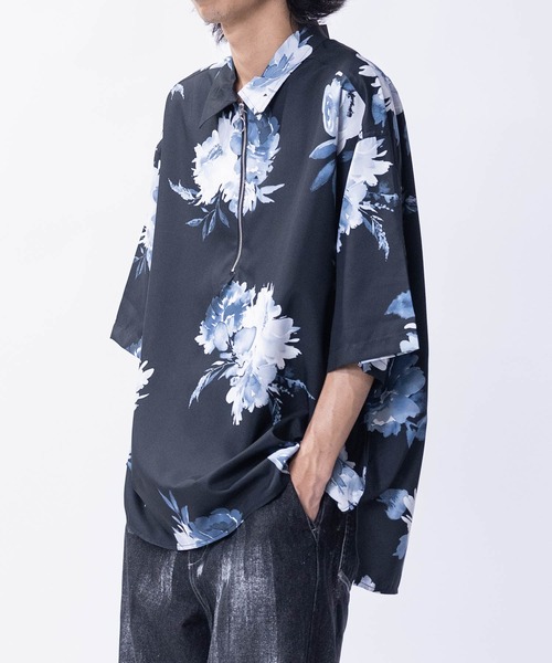 JOHN'S CLOSET(ジョンズクローゼット)の「【14】アソートプリント サイドスリット オーバーサイズ ハーフジップシャツ(シャツ/ブラウス・メンズ・ブラック系1/ネイビー系1/ホワイト系1/ホワイト系2/グレー系2/グレー系3/ブラック系2/ネイビー系2・LARGE/MEDIUM)」の18枚目の写真