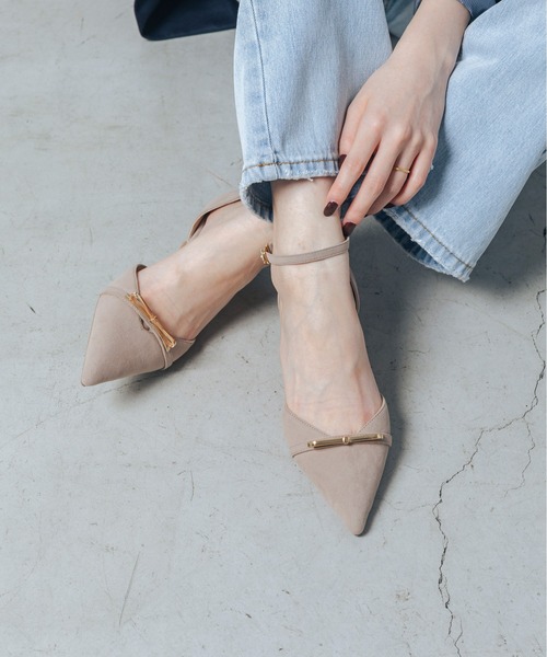 EVOL(イーボル)の「【クッション入り・ふかふか】4.5cmリボンセパレートパンプス BZ23837(パンプス・レディース・ベージュ/ブラック/グレー系その他・22.5cm/23.5cm/24.5cm/23.0cm/24.0cm/22.0cm)」の10枚目の写真