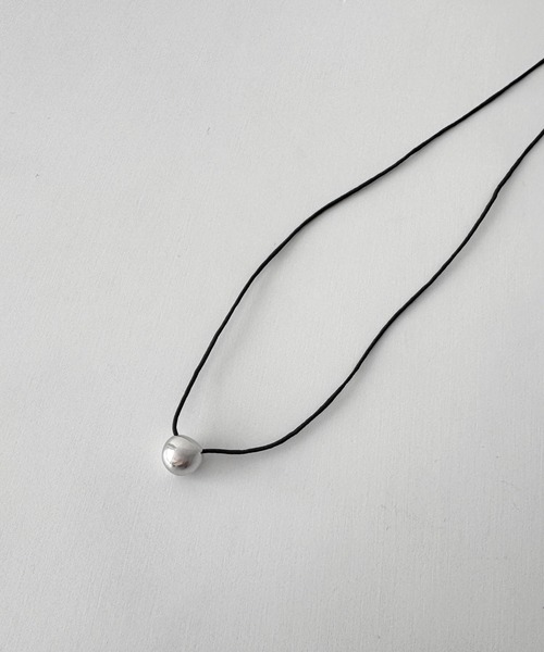 CANAL JEAN（キャナルジーン）の「Pt　ball top cordネックレス（ネックレス・レディース・シルバー・ONE SIZE）」の6枚目の写真