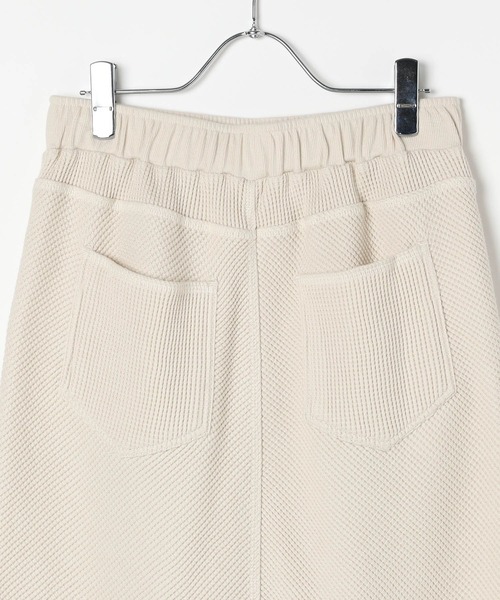 BAYFLOW（ベイフロー）の「ワッフルナロースカート（スカート・レディース・アイボリー/チャコール/グリーン・FREE）」の22枚目の写真