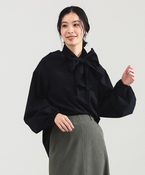 Demi-Luxe BEAMS（デミルクス ビームス）の「マルチウェイ ボウタイ ブラウス（シャツ/ブラウス・レディース・オフホワイト/ブラック/サックスブルー・36/38）」の15枚目の写真