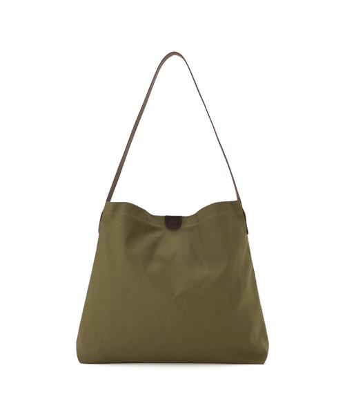 IL BISONTE（イルビゾンテ）の「IL BISONTE /  TC LEATHER / ショルダーバッグ / 2025 AUTUMN WINTER（ショルダーバッグ・レディース・ブラウン系その他/ブラック系その他2/オリーブ/ブラック/ブラウン系その他5/ブラウン系その他4/ブラウン系その他2/ネイビー系/ブラック系その他/ブラウン系その他3/レッド系その他/グリーン系その他/ブルー系その他/ネイビー・FREE）」の9枚目の写真
