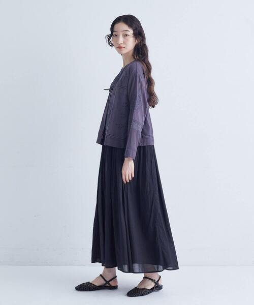 conges payes ADIEU TRISTESSE（コンジェ ペイエ アデュートリステス）の「パッチワーク刺繍ブラウス（シャツ/ブラウス・レディース・ライトグレー/チャコールグレー・38）」の13枚目の写真