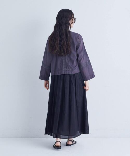 conges payes ADIEU TRISTESSE（コンジェ ペイエ アデュートリステス）の「パッチワーク刺繍ブラウス（シャツ/ブラウス・レディース・ライトグレー/チャコールグレー・38）」の12枚目の写真