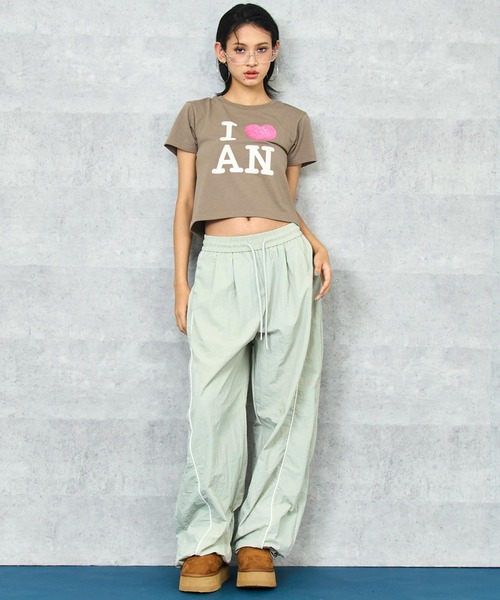 ANAP（アナップ）の「ウエスト ギャザー ライン ボリューム パンツ（その他パンツ・レディース・ブラック/カーキ・FREE）」の6枚目の写真