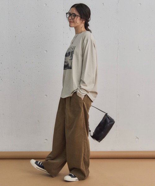 Doux archives（ドゥアルシーヴ）の「ＬｏｎｄｏｎプリントロンＴｅｅ（Tシャツ/カットソー・レディース・オフホワイト/ホワイト系その他/ベージュ/チャコールグレー・38）」の11枚目の写真