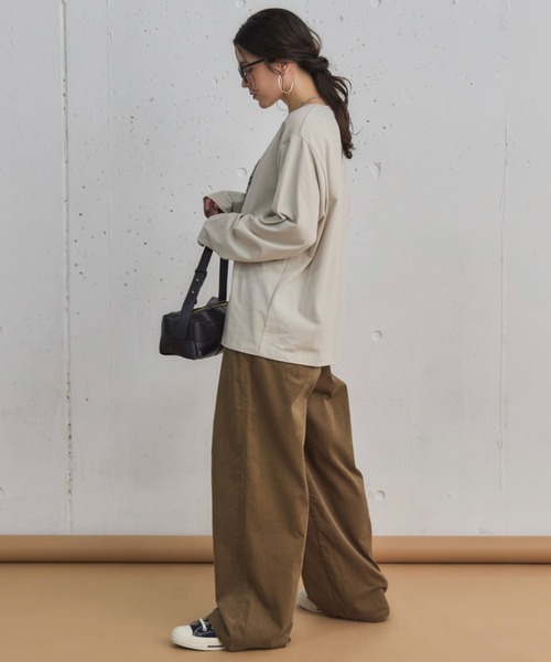 Doux archives（ドゥアルシーヴ）の「ＬｏｎｄｏｎプリントロンＴｅｅ（Tシャツ/カットソー・レディース・オフホワイト/ホワイト系その他/ベージュ/チャコールグレー・38）」の12枚目の写真