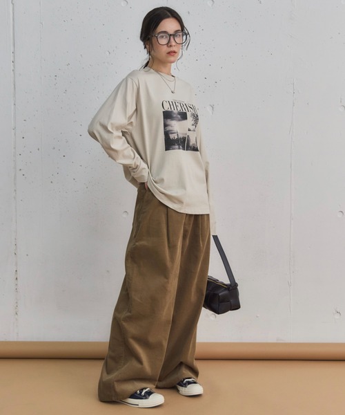 Doux archives（ドゥアルシーヴ）の「ＬｏｎｄｏｎプリントロンＴｅｅ（Tシャツ/カットソー・レディース・オフホワイト/ホワイト系その他/ベージュ/チャコールグレー・38）」の17枚目の写真