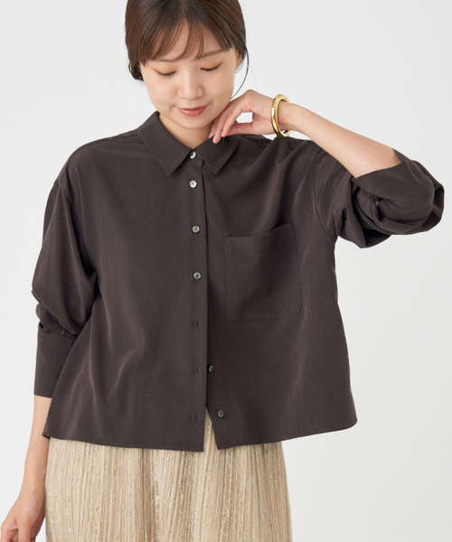 IENA（イエナ）の「SOALON ボクシーシャツ（シャツ/ブラウス・レディース・ブラウン/ベージュ・FREE）」の2枚目の写真