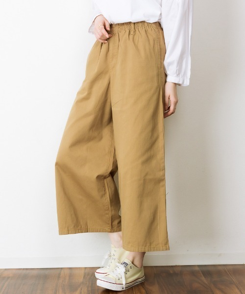 RCD(アールシーディー)の「綿100% ワイドチノパンツ(チノパンツ・レディース・カーキ/ベージュ/ブラック・LL/M/3L/4L/L)」の8枚目の写真
