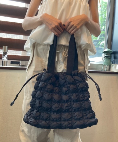 tolene(トレネ)の「もこもこ 巾着 キルティングデザイン A4サイズ収納可能 トートバッグ(トートバッグ・レディース・ホワイト/グリーン/ブラック・FREE)」の14枚目の写真